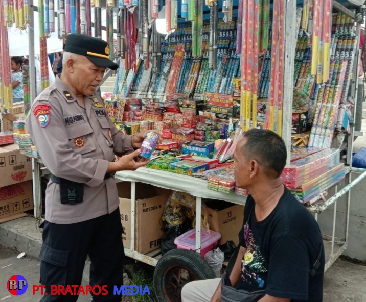 Himbau Bahaya Mercon, Sat Binmas Polres Kendal Larang Petasan Berbahan Peledak Tinggi