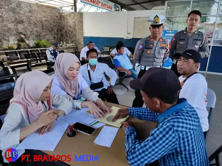 Siap Tempur di Jalan Raya: Tes Kesehatan dan Narkoba Bagi Sopir Angkutan Mudik