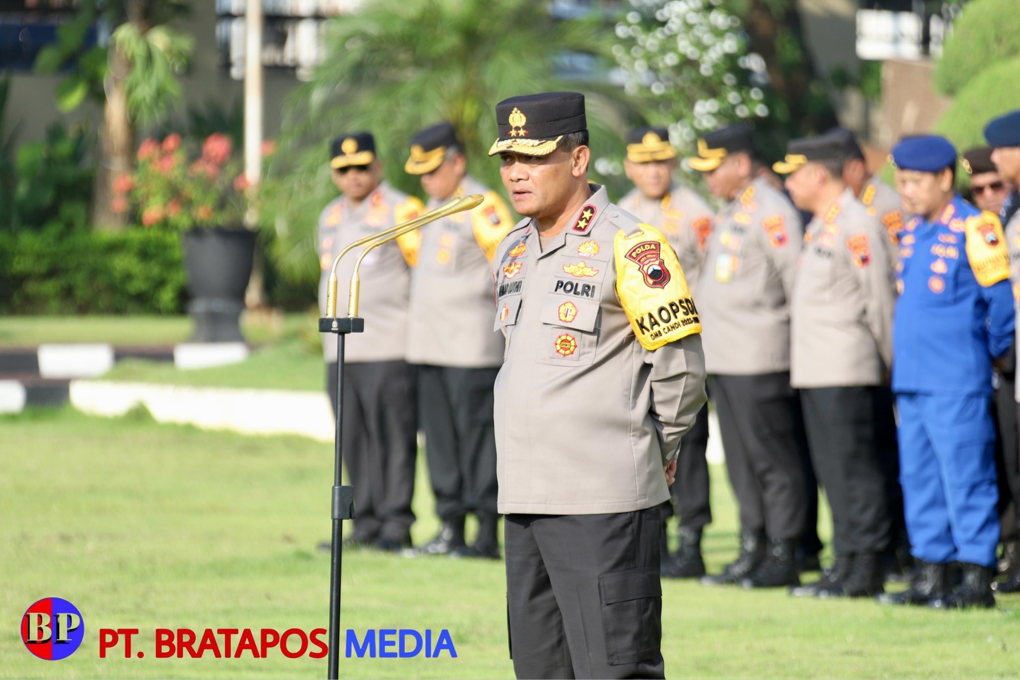 Suasana Haru Warnai Halal Bihalal Polda Jateng, Kapolda : Ini Ops Ketupat Candi Terakhir Saya Sebelum Pensiun