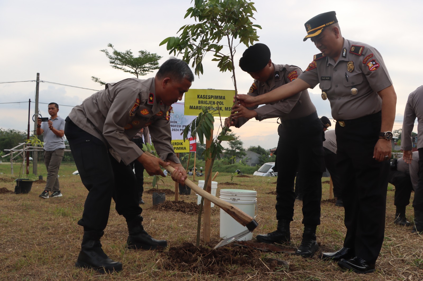 Berbagi Sesama, Serdik Sespimma Angkatan 71 Gelar Bakti Sosial.