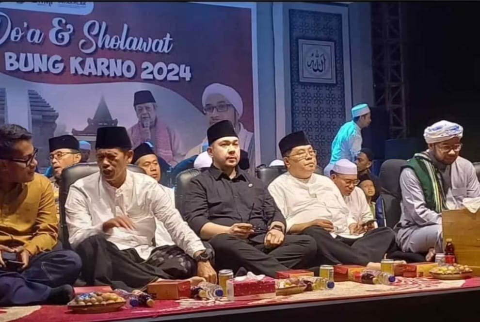 Momentum Haul Ke-54 Bung Karno, Wali Kota Blitar Hadir Diacara Doa dan Sholawat Bersama