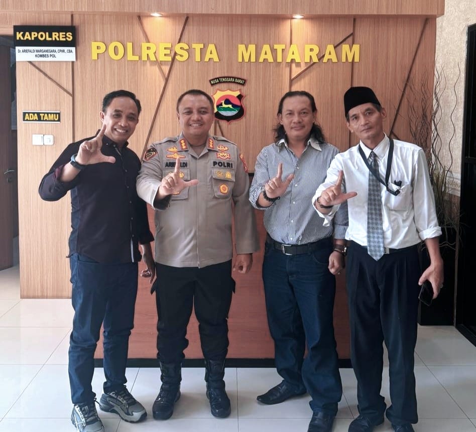 Pengurus Mada NTB Laskar Merah Putih Perjuangan (LMPP) Adakan Silaturahmi Bersama Kapolresta Mataram