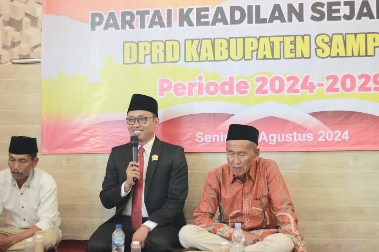 Usai Di Lantik Mahfud Menyatakan : Sanggup Dan Bertanggung Jawab Terhadap Amanah Yang Di Berikan
