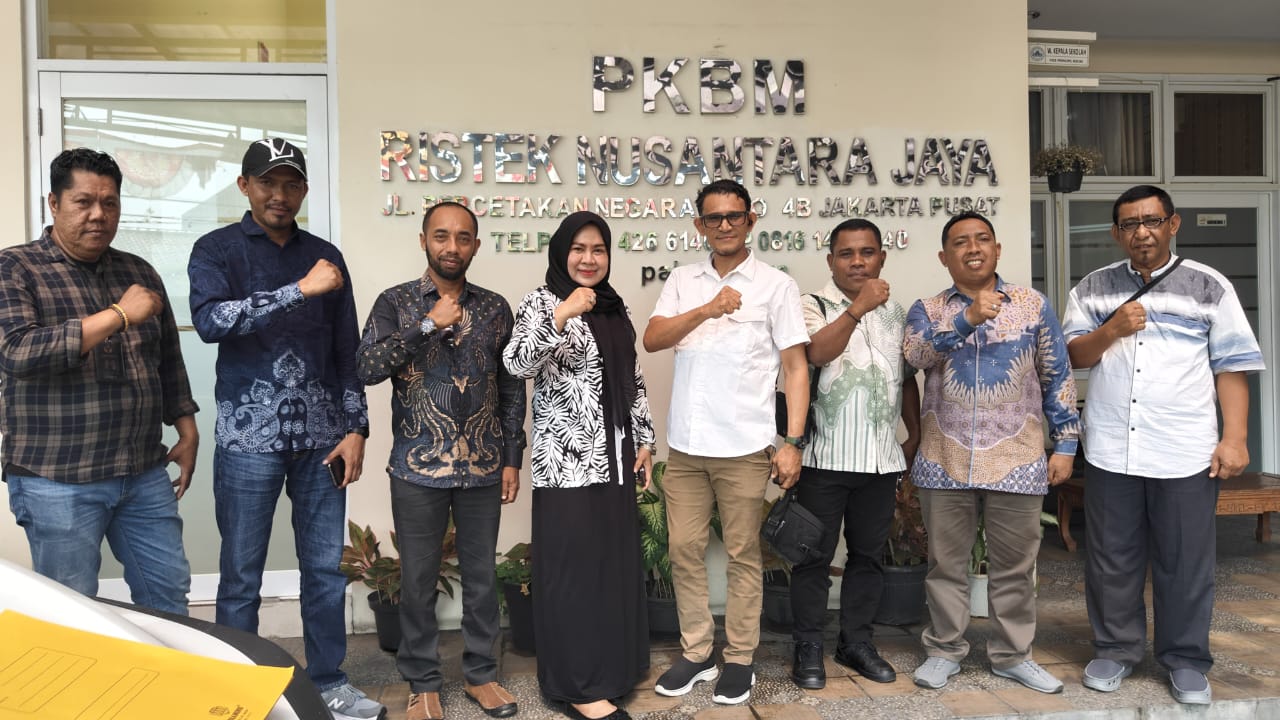 Verifikasi Ijazah Sala Satu Cakada Bupati Buru Diawasi Bawaslu Buru