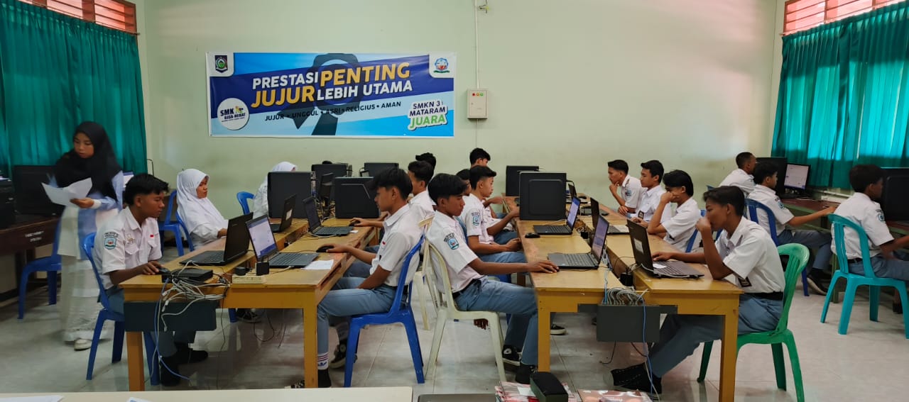 SMKN 3 Mataram Menggelar Asesmen Tengah Semester Ganjil Tahun Pelajaran 2024