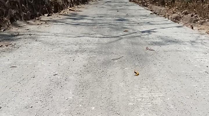 Pekerjaan Rabat Beton Desa Temoran/Omben Berantakan, PJ Kades Yang Lama Tak Respon indikasi Lari Dari Kenyataan