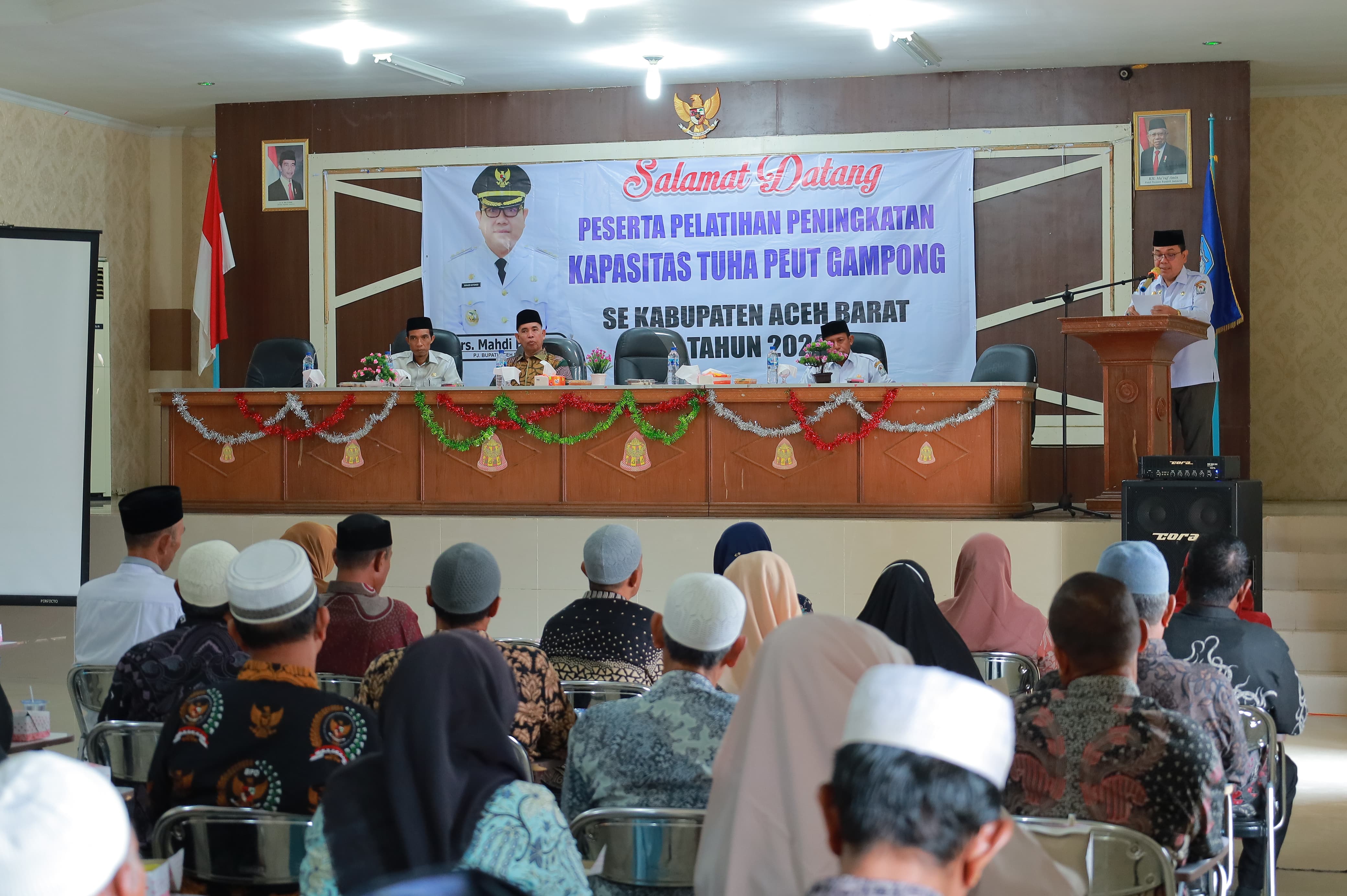 DPMG Gelar Pelatihan Bagi Tuha Peut Gampng