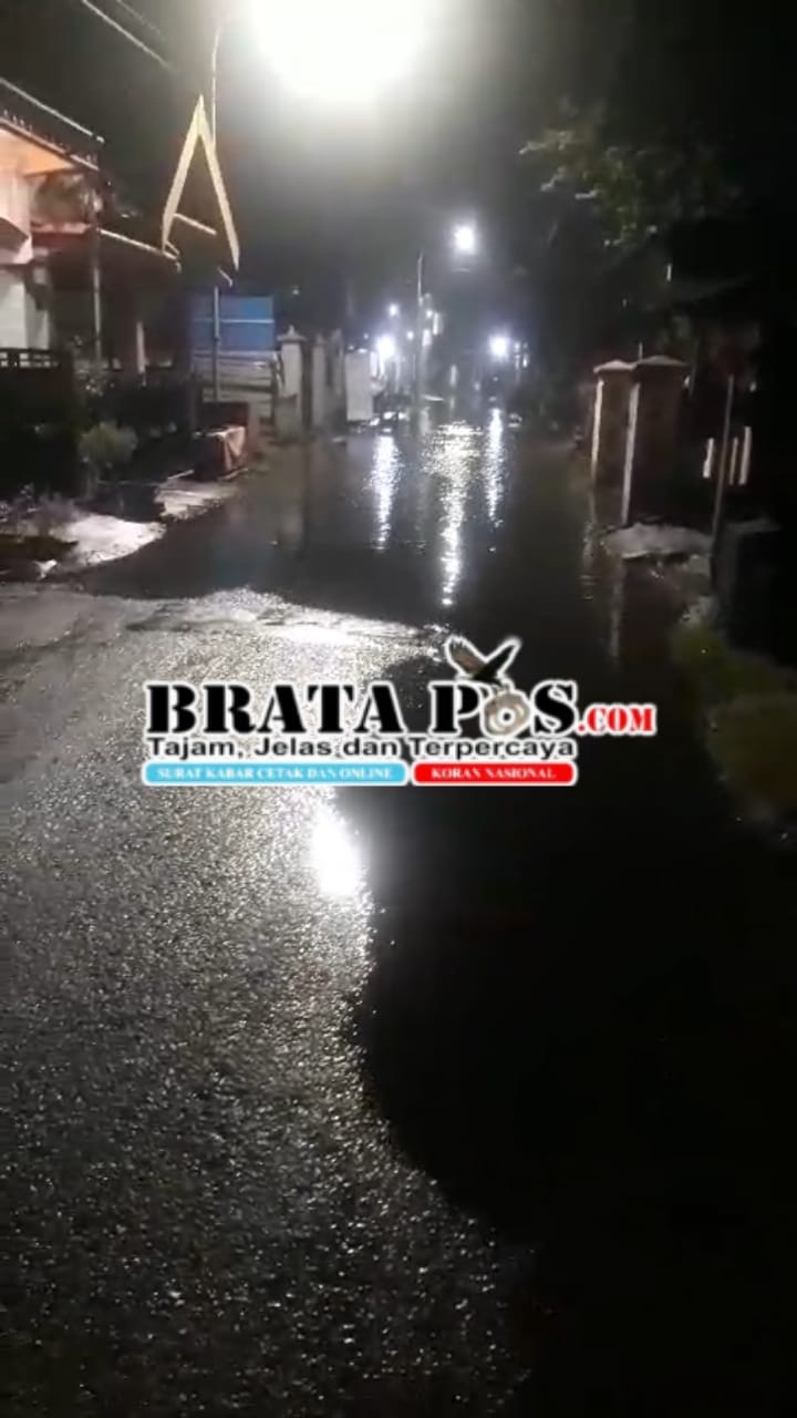 Dinas PU BM dan SDA Kab Sidoarjo Di Nilai Lamban Hingga Mengakibatkan Air Sungai Meluber Ke Permukiman Warga