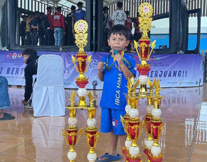 Atlet Cilik Asal Gresik Raih Juara 2 di Ajang Bergengsi IBCA MMA Jatim