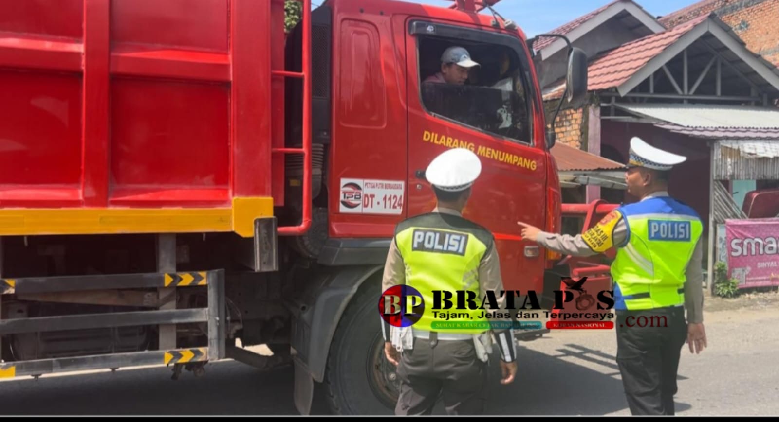 Membandel Langgar SKB dan Timbulkan Kemacetan, 327 Unit Truk Besar ‘Dikandangkan’
