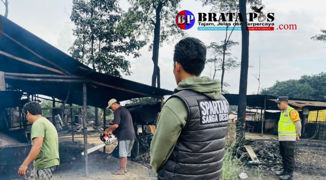 Luar Biasa Polsek Sanga Desa, Dalam Seminggu Upaya Persuasifnya, 19 Tungku Penyulingan Minyak Illegal dibongkar Secara Mandiri.