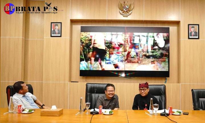 Tertarik Penerapan Elektronifikasi Transaksi Pemerintah Daerah, Pj Bupati Pasuruan Kunjung ke Banyuwangi