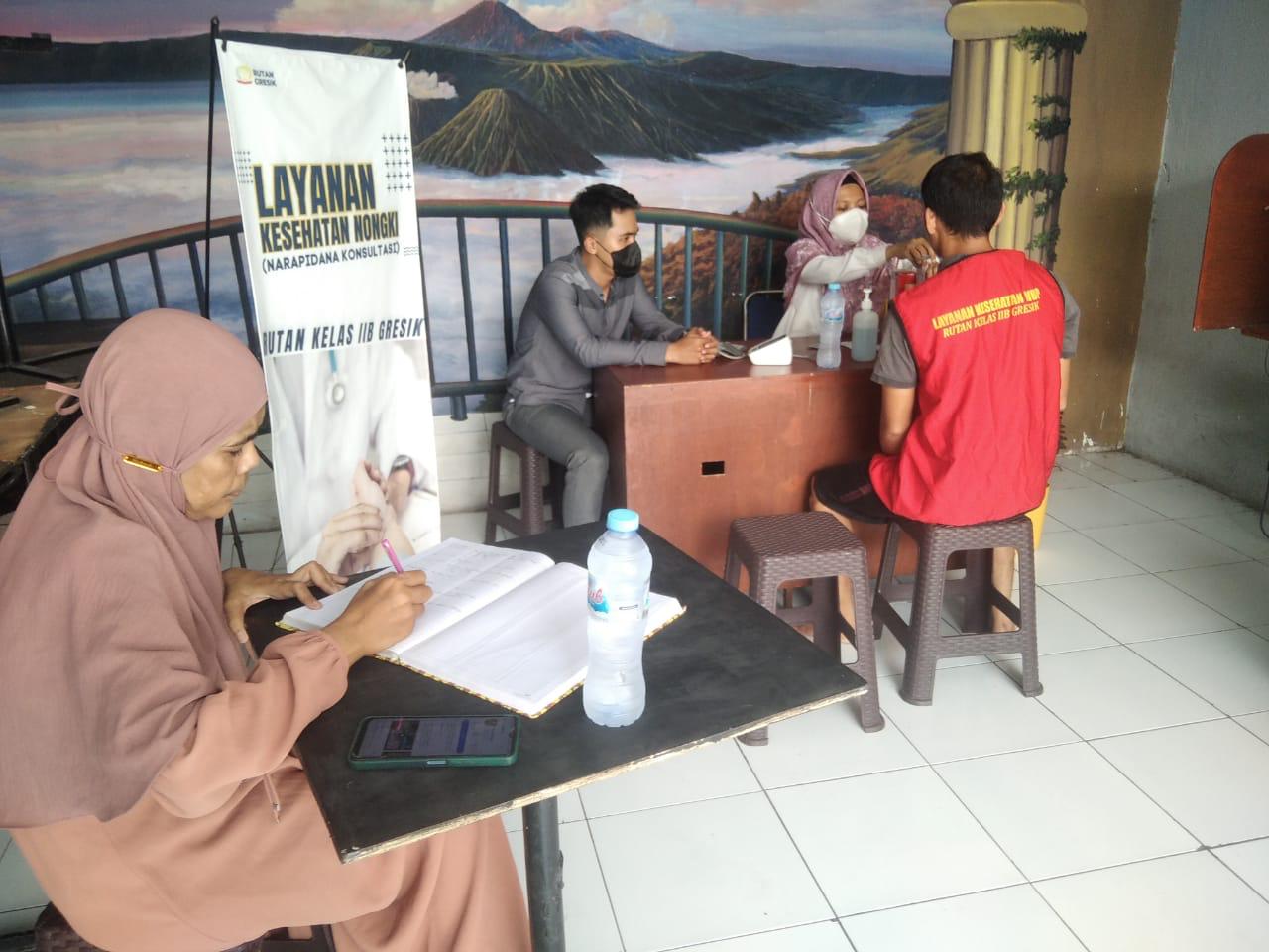 Tak Mau Warga Binaannya Terserang Penyakit, Tim Kesehatan Rutan Banjarsari Jemput Bola