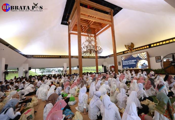 Safari Ramadan, Bupati Ipuk Silaturahim dengan Relawan Pilar Sosial