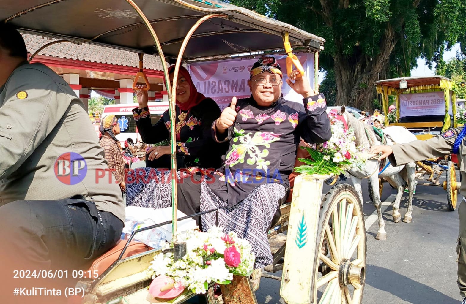 Upacara Budaya Grebeg Pancasila, Walikota Blitar: Pancasila Sebagai Pemersatu Jiwa Bangsa Menuju Indonesia Emas 2045