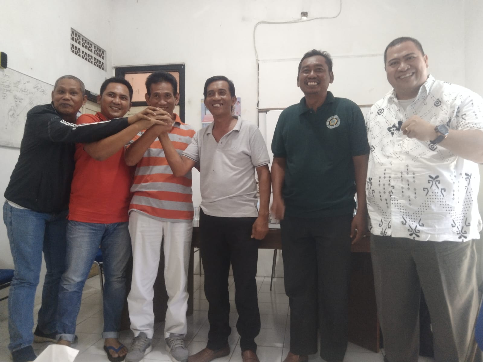 Mis Komunikasi, Kades Pranti Dan Moh Imron Berdamai Berkat Camat Dan AKD Kecamatan