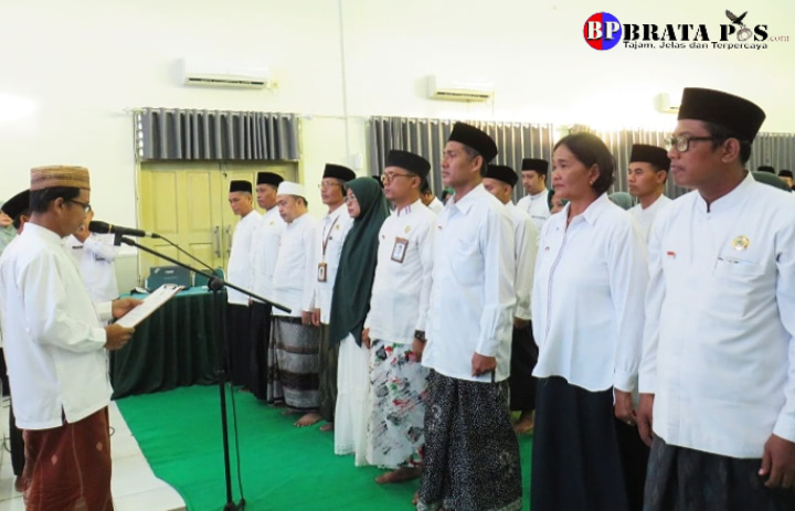 Kepala Kemenag Banyuwangi Resmi Kukuhkan Dewan Pengurus IPARI Periode 2024 - 2028