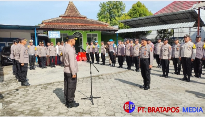 Orientasi Medan Cek Kesiapan Anggota, Kapolres Blora Pimpin Apel Power On Hand Polsek Rayon Cepu