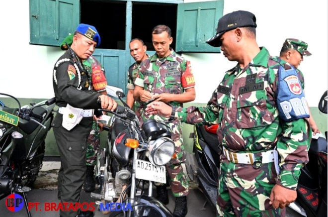 Budayakan Tertib Lalu Lintas dan Tekan Pelanggaran, Denpom IV/4 Surakarta Periksa Kendaraan Anggota Kodim 0726/Sukoharjo