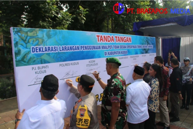 Tegas, Kapolres Kudus Akan Tindak Motor Berknalpot Brong Setelah Deklarasi dan Mendapat Dukungan dari Seluruh Elemen Masyarakat Kudus