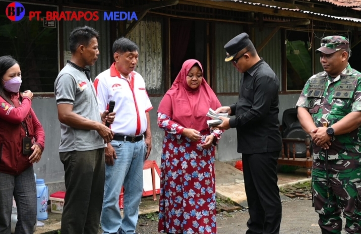 Usai Dikunjungi Bupati Kebumen, Rumah Surtini Warga Miskin di Gombong Langsung Diperbaiki