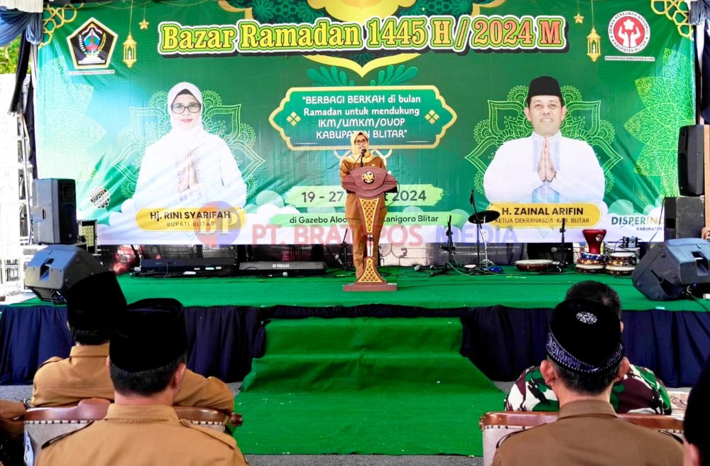 Berbagi Berkah Bulan Ramadhan, Bupati Blitar Buka Bazar Ramadhan 1445 H/2024 M Bentuk Dukung UMKM/IKM Lokal