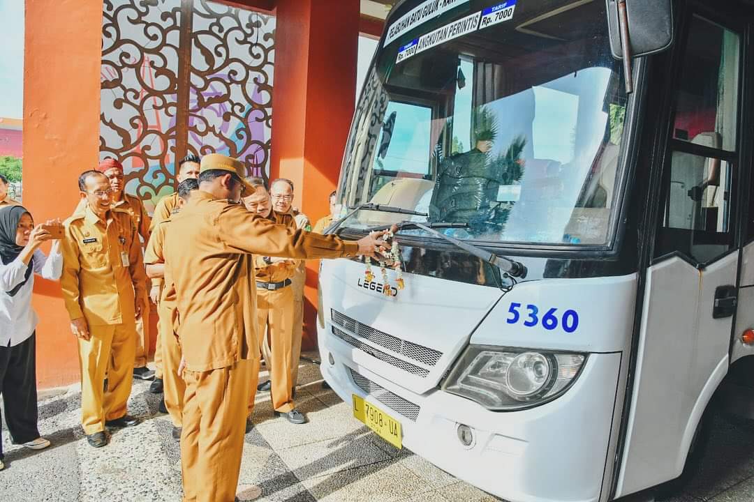 Pemkab Sumenep Sediakan Angkutan Jalan Perintis Pulau Kangean