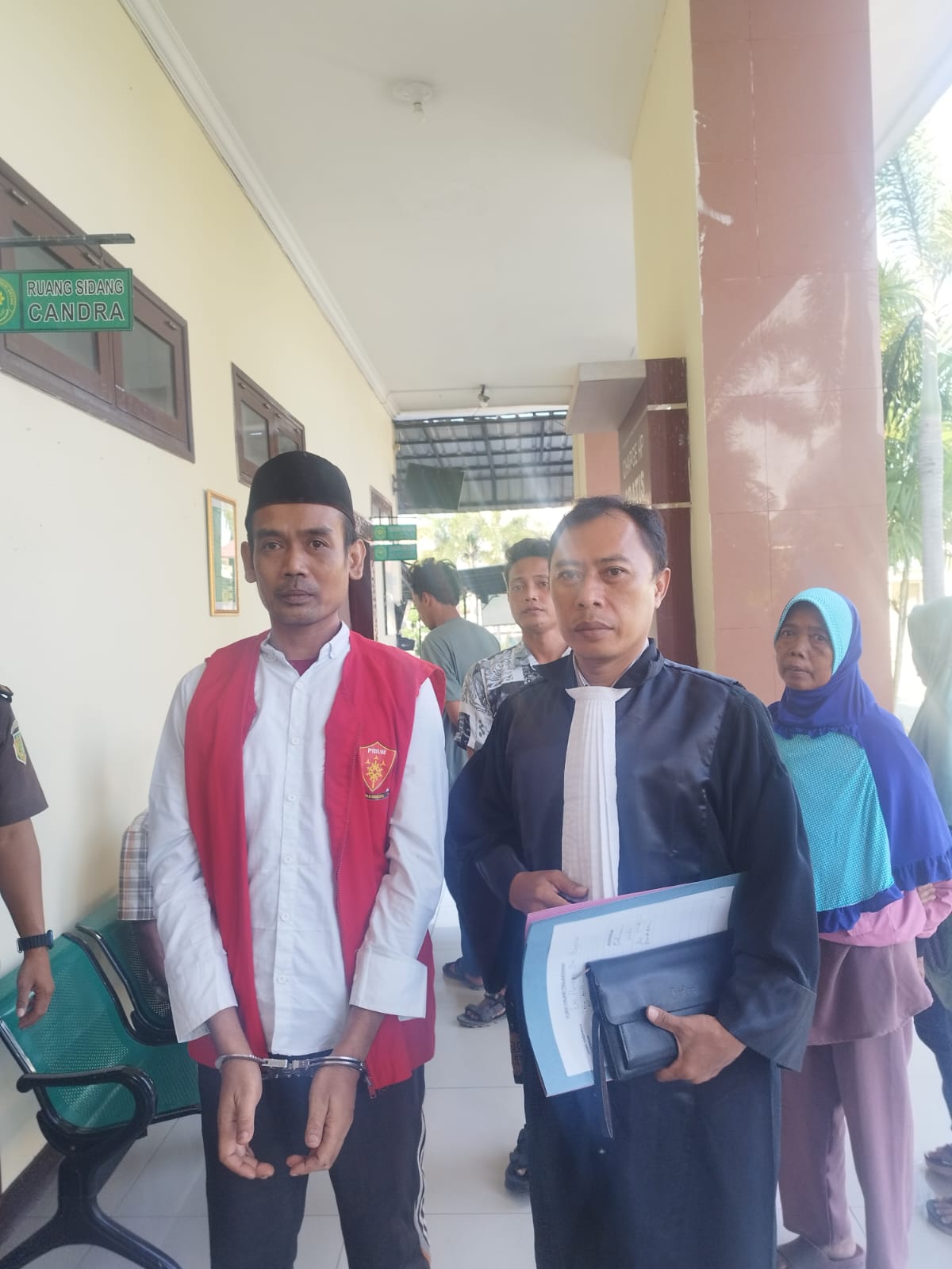Nafsu Bejat Paman Tega Perkosa Keponakannya Sendiri