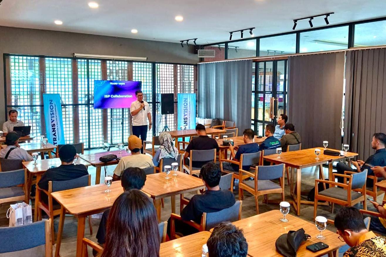 Pertama dan Satu-satunya di Indonesia, TRANSVISION Gandeng ISP Hadirkan Hiburan Berkualitas
