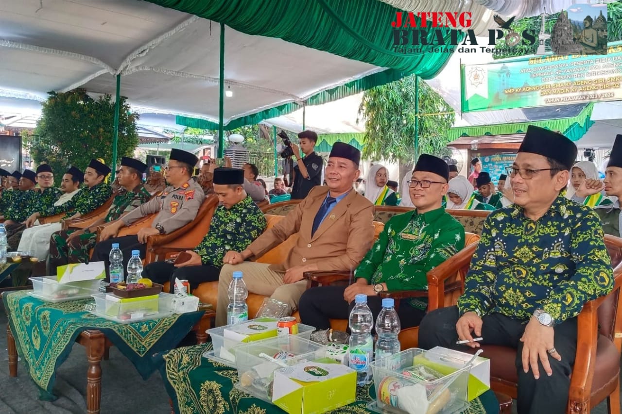 Danramil 12/Mranggen Hadiri Acara Wisuda Dan Haflah Akhirussanah Ponpes Girikusumo
