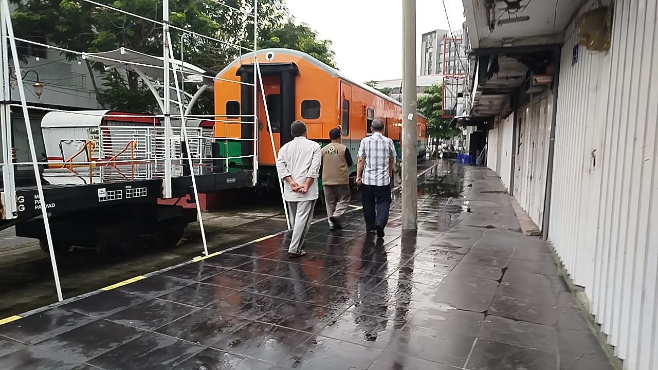 Akses Tertutup dan Retribusi Naik Tajam, Usaha Kios di Jalan Bogowonto Terancam Gulung Tikar