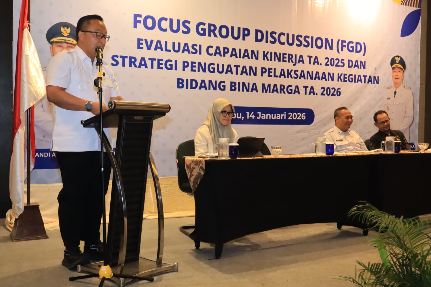 Buka Evaluasi Kinerja PUTR, Wakil Bupati Gresik Dorong Penguatan Akselerasi Perbaikan Jalan