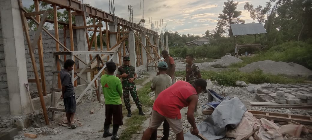 Danramil 1506-03 Air Buaya Monitoring Kedai Koperasi Merah Putih