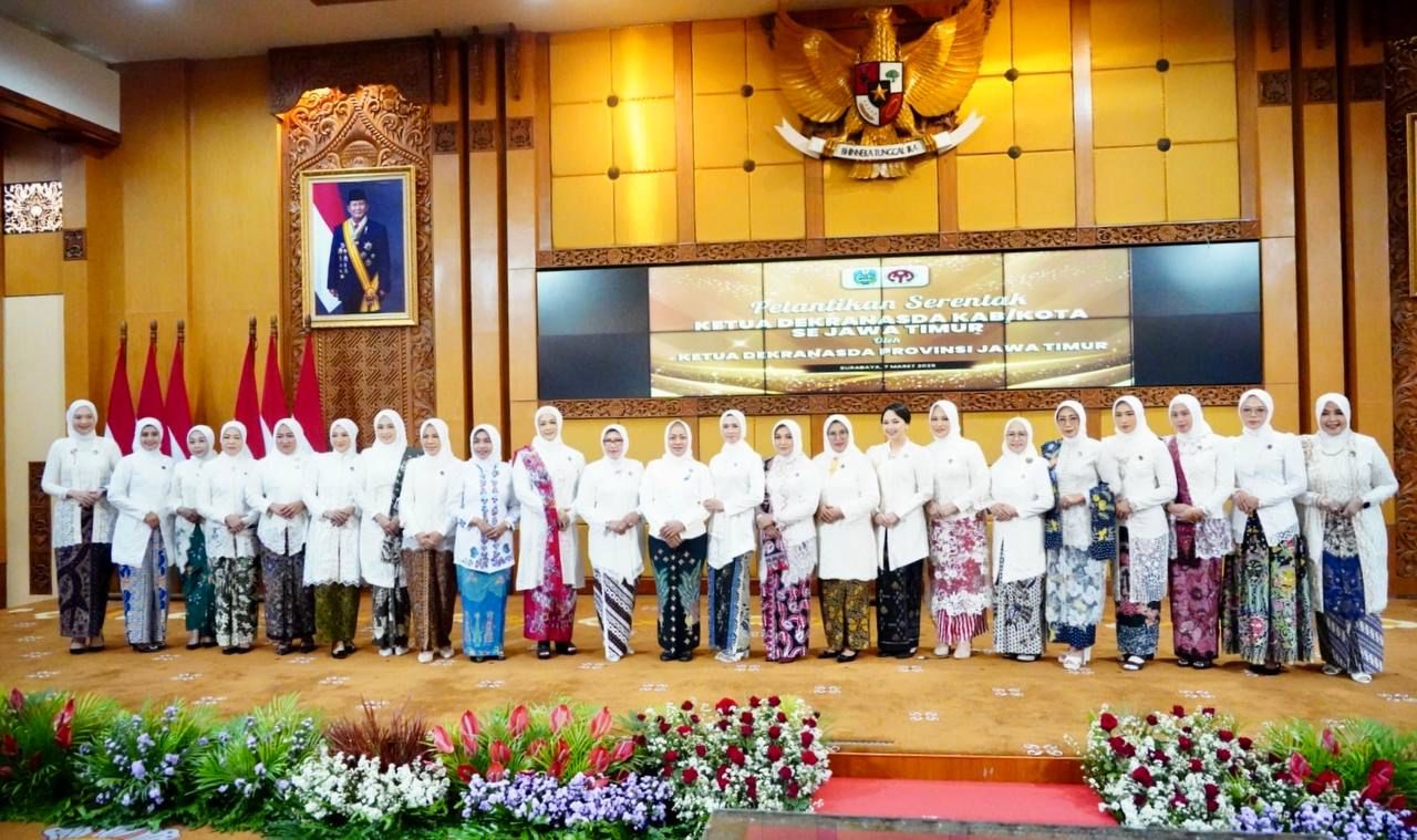 Dr. Hj. Sriatun Resmi Dilantik Sebagai Ketua Dekranasda Kab. Sidoarjo