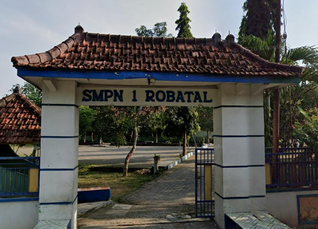 Dugaan Penyelewengan Dana BOSP dan PIP di SMPN 1 Robatal Mencuat, TKN Dan BASUPATI Layangkan Klarifikasi Terbuka