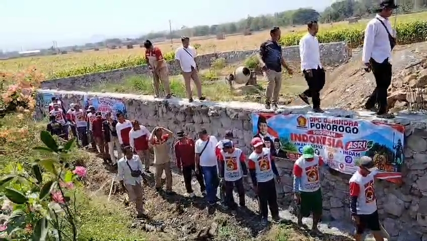 Dukung Kelestarian Lingkungan, DPC Gerindra Ponorogo Gelar Gerakan Indonesia ASRI Serentak