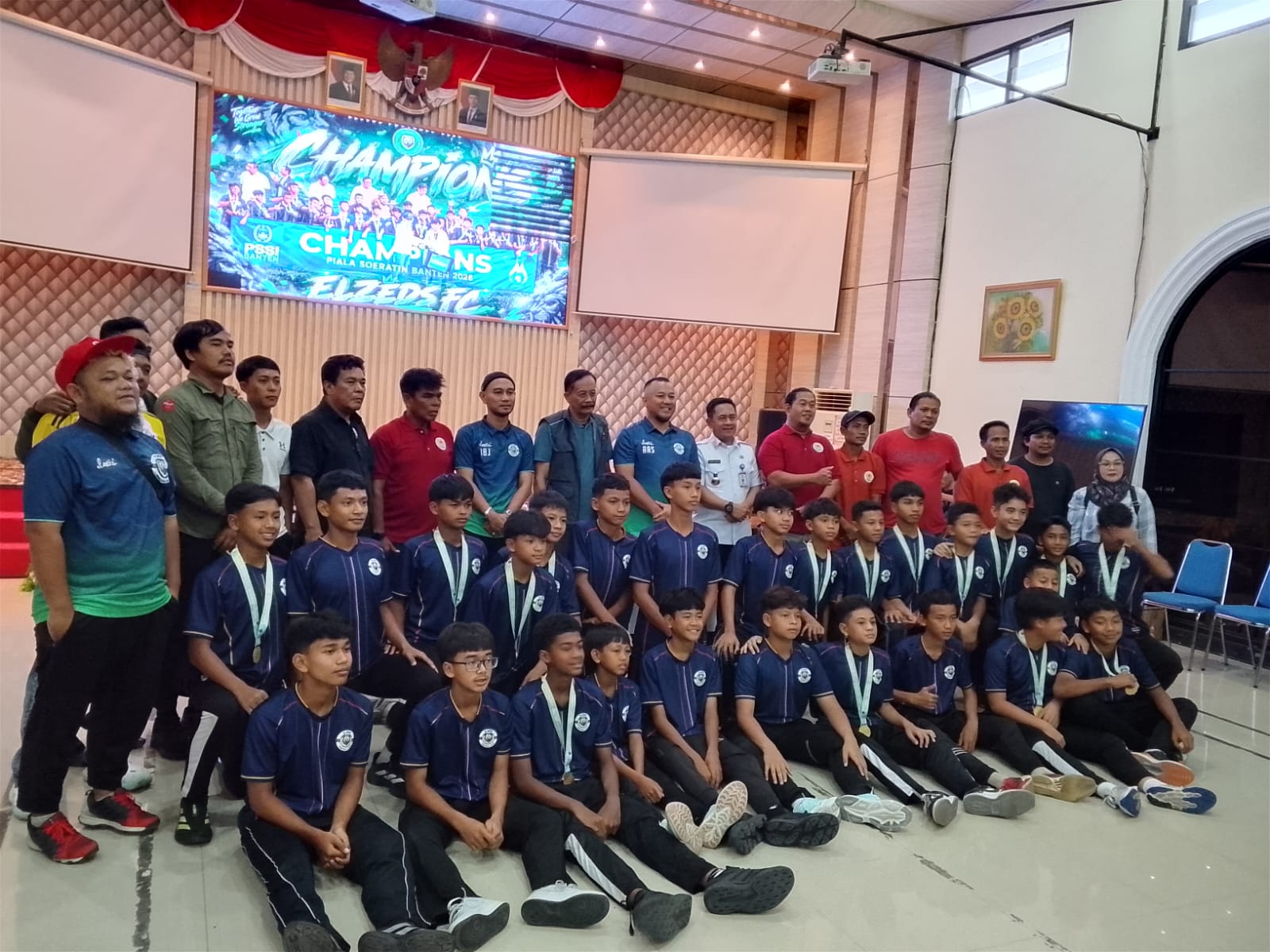 El Zeds FC Juara 1 Soeratin CUP U13 Kecamatan Kelapa Dua Siap Dukung