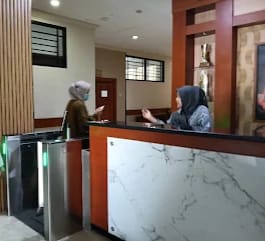 Forum LSM Ponorogo Soroti Akses Masuk Lantai 8 Pemkab Yang Diperketat, Begini Tanggapan Kabag Umum