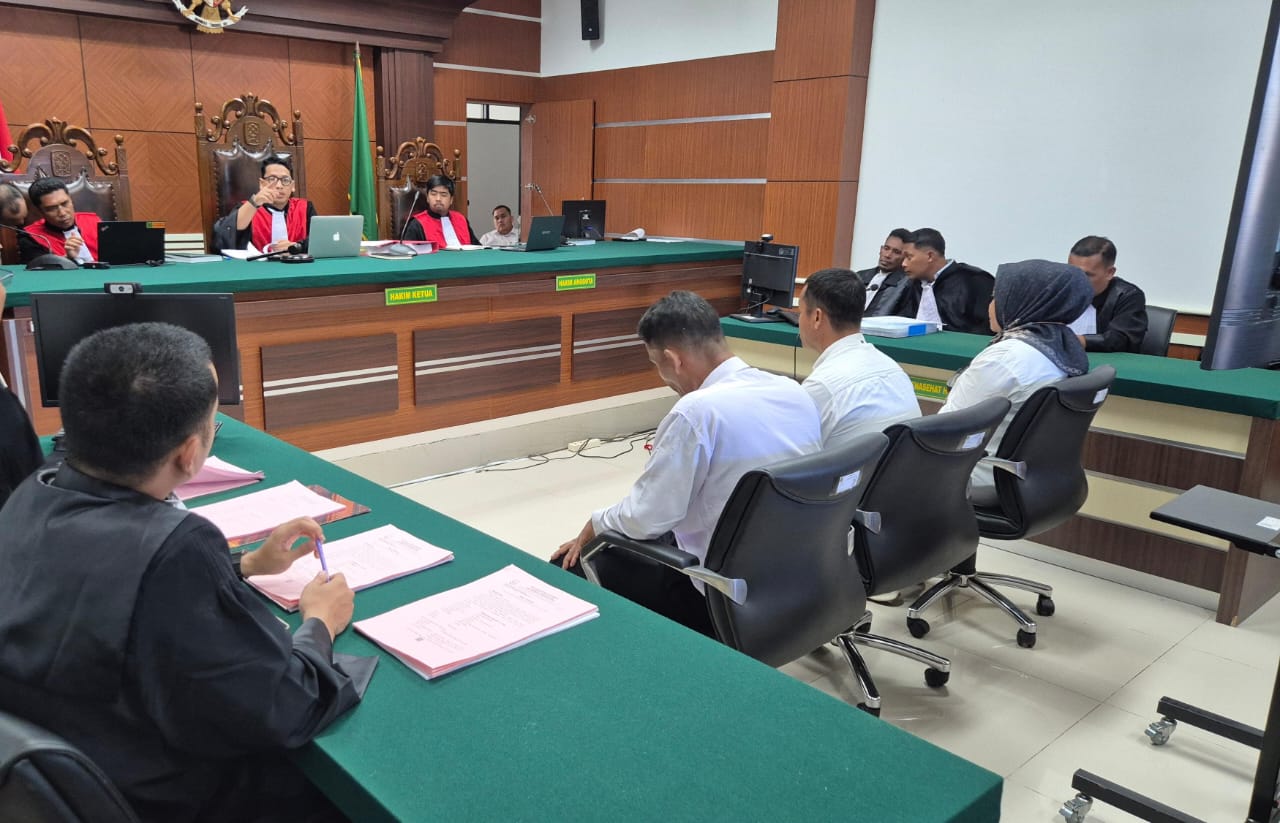 Jaksa Banding Tiga Tersangka Pembakaran Kantor KPU Buru