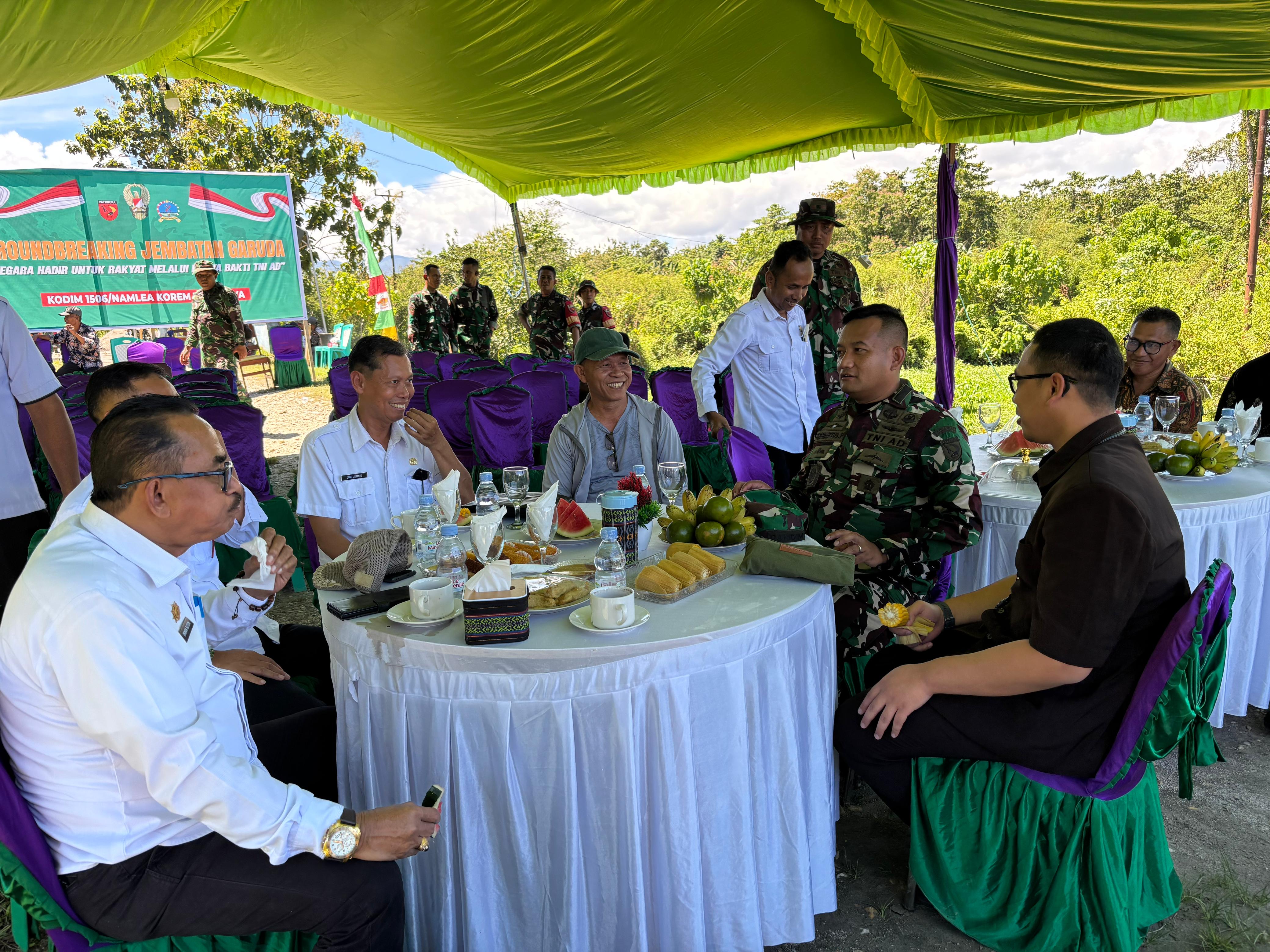 Ketua DPRD Buru Hadiri Kagitan Groundbraking Untuk Jembatan Garuda