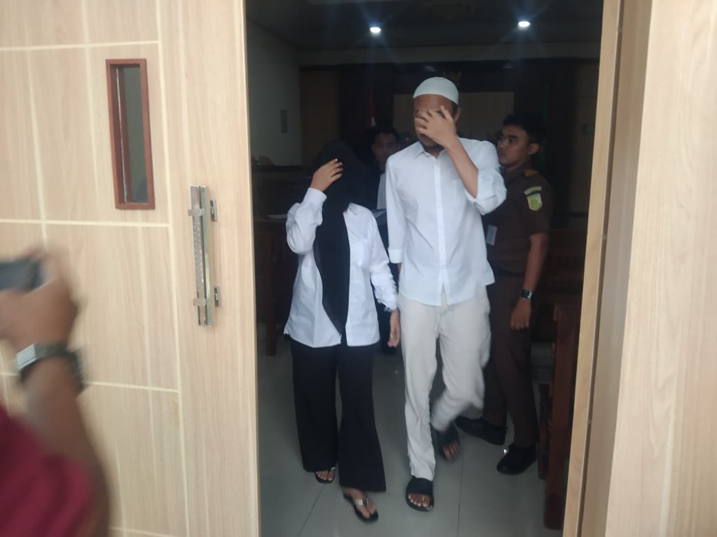 LC Bersama Pasangannya Pengedar Sabu Divonis Berbeda