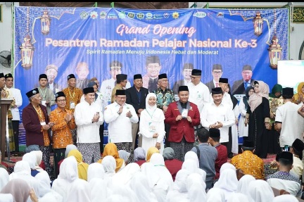 NTB Utus Dua Ketua Rohis SMK dan SMA Ikut Giat PRPN dI Jawa Tengah