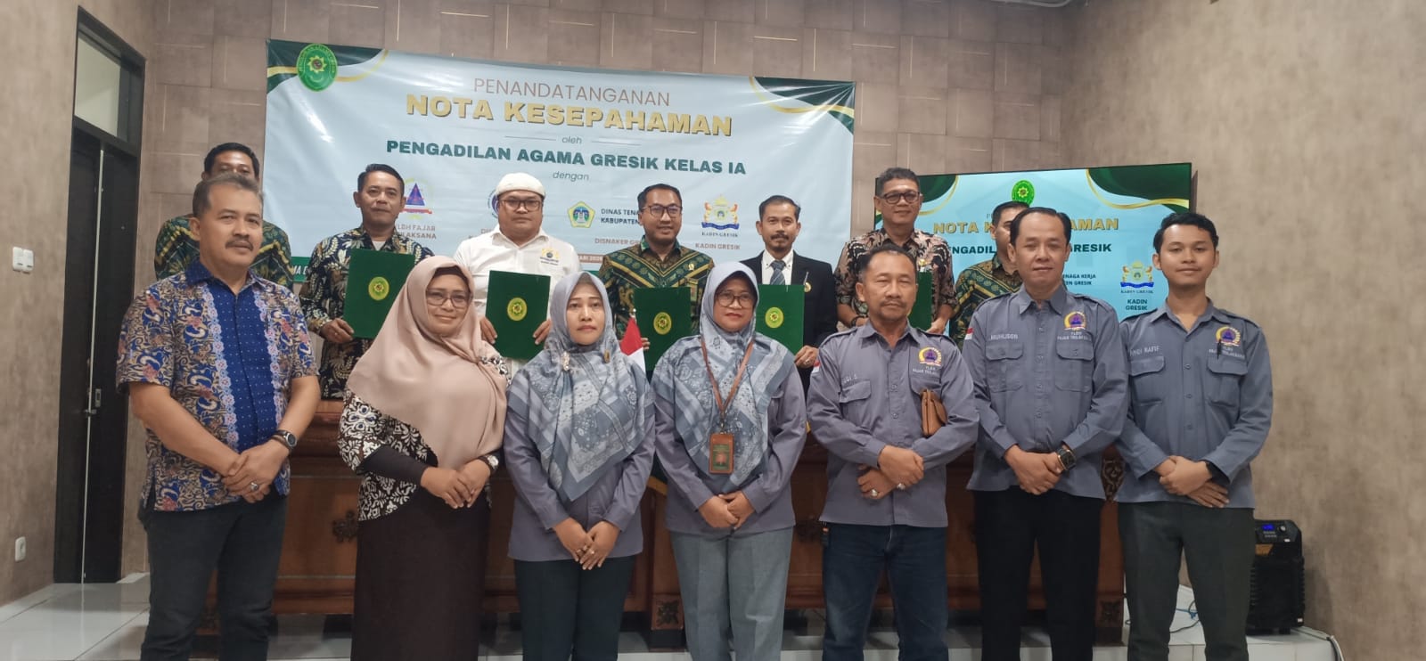 PA Gresik Percayai YLBH Fajar Trilaksana Nahkodai Bantuan Hukum Secara Gratis, Serta MoU Beberapa OPD di Gresik