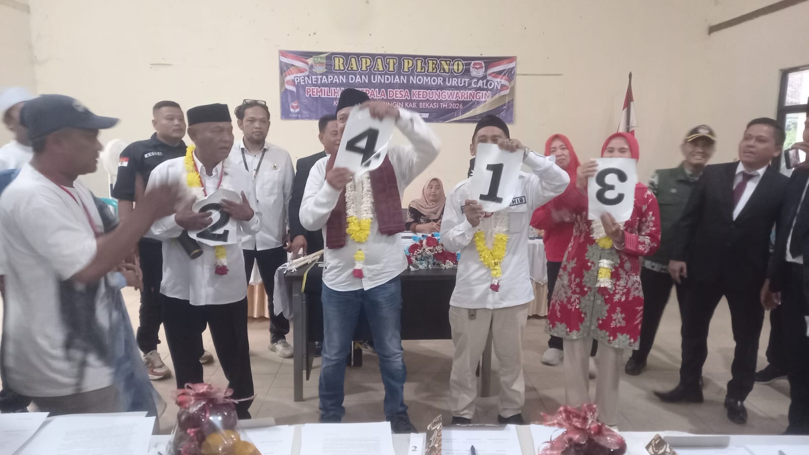 Panitia Pilkades Kedungwaringin Gelar Rapat Pleno dan Pengambilan Nomor Urut