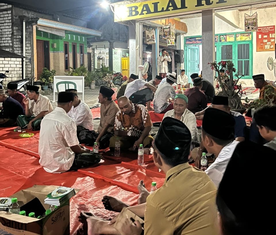 Pasca Lebaran Warga RT 7 Hendrosari Adakan Halal Bihalal Dan Pertemuan Rutin