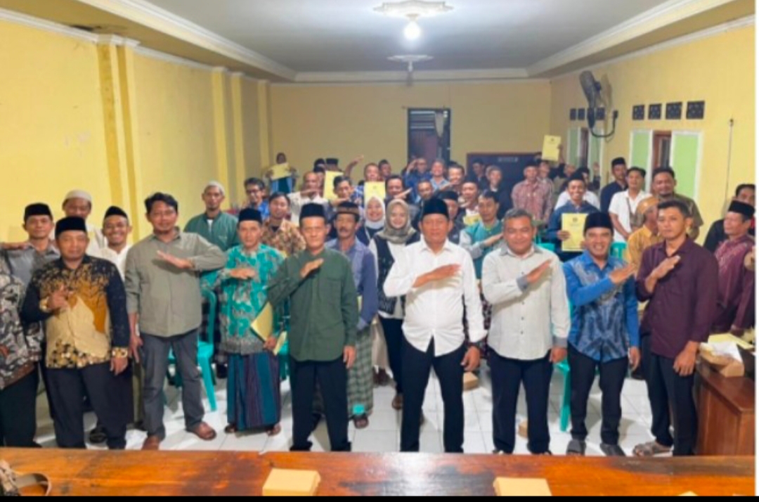 Pemdes Kendal Gelar Rakor dan Serahkan SK kepada 51 RT dan 6 RW