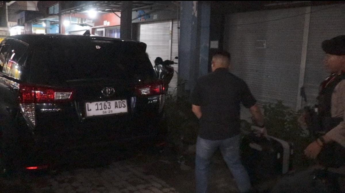 Pengembangan OTT Maidi, KPK Geledah Ruko Rekanan Pemerintah Kota Madiun