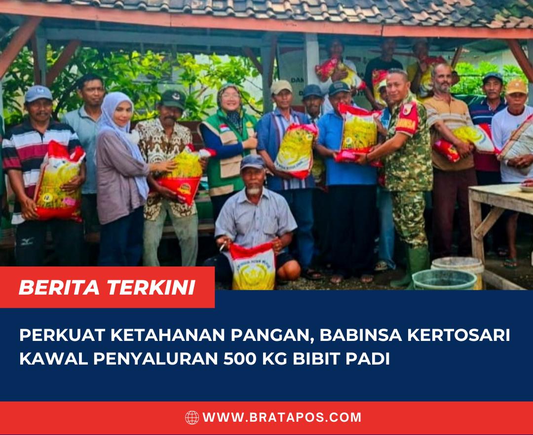 Perkuat Ketahanan Pangan, Babinsa Kertosari Kawal Penyaluran 500 Kg Bibit Padi