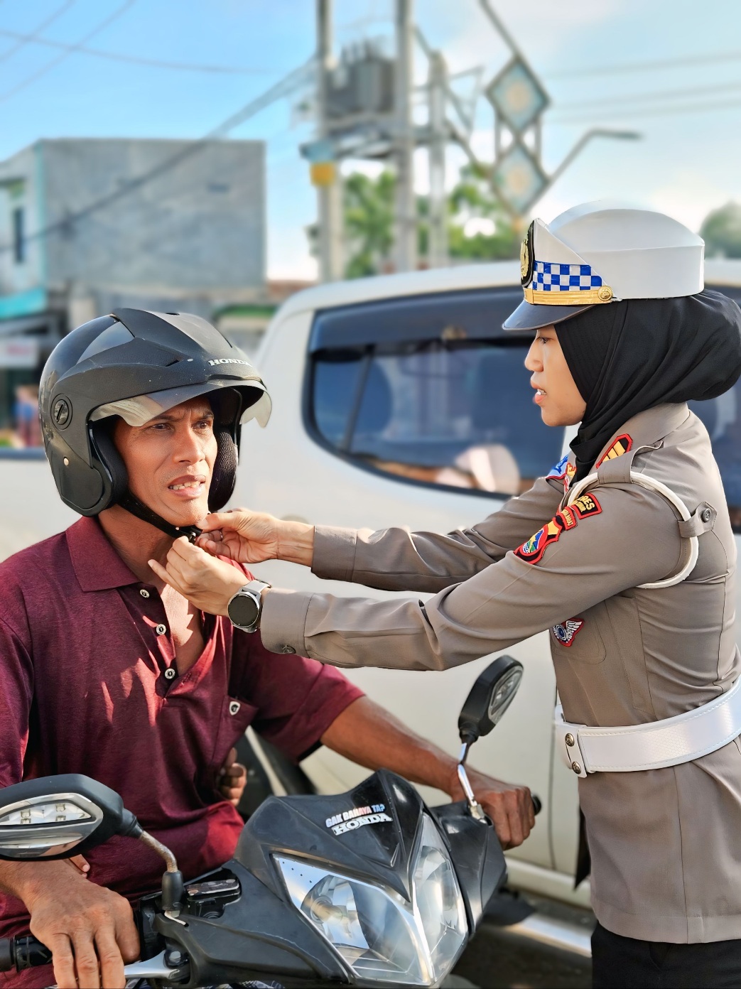 Selain Penertiban Penggunaan Helm Satlantas Polres Lotim Juga Fokus Giat Rawan Pagi
