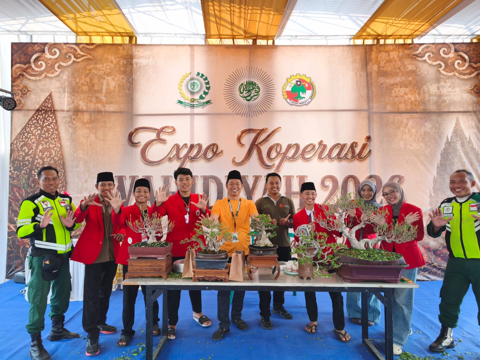 Seni Bonsai Jadi Media Edukasi Bernilai Ekonomis, Nurcahyono Dan M. Nanda Eri Putro Beri Inspirasi di Expo Koperasi Wahidiyah